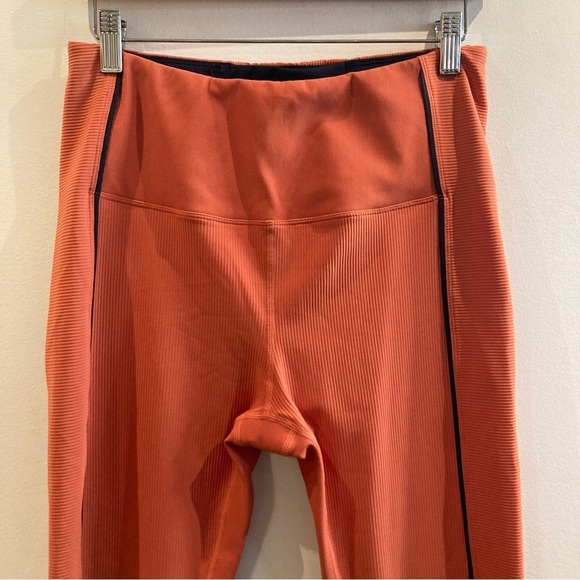 ZYIA Sz L Burnt Orange Ribbed Premium High Rise 7/8 Length Leggings  NEW - Picture 2 of 11